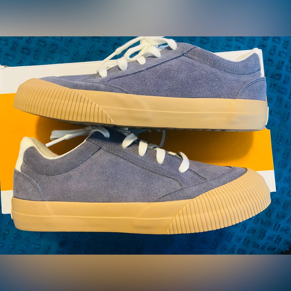 Brand New Ladies Timberland Sneakers - Blue and Cream